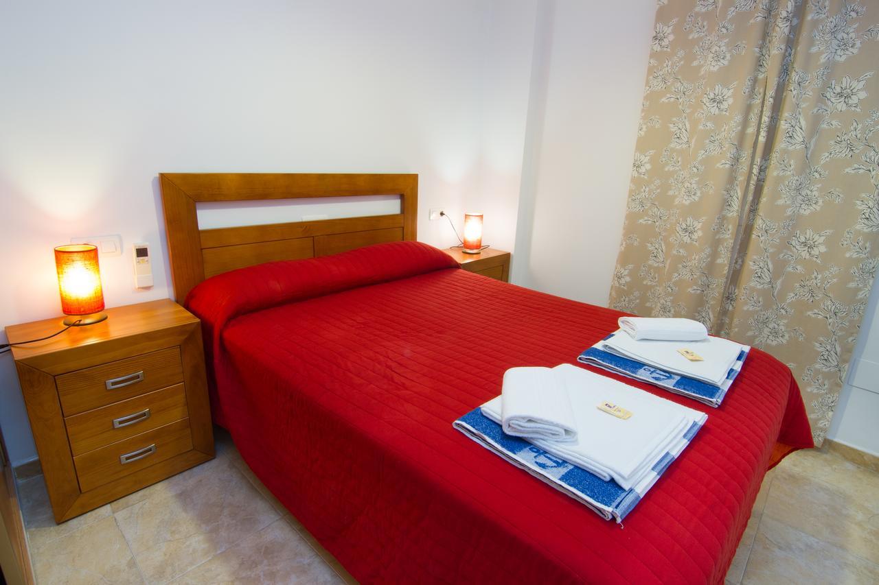 Apartamentos Manuel Martin Nerja Eksteriør billede